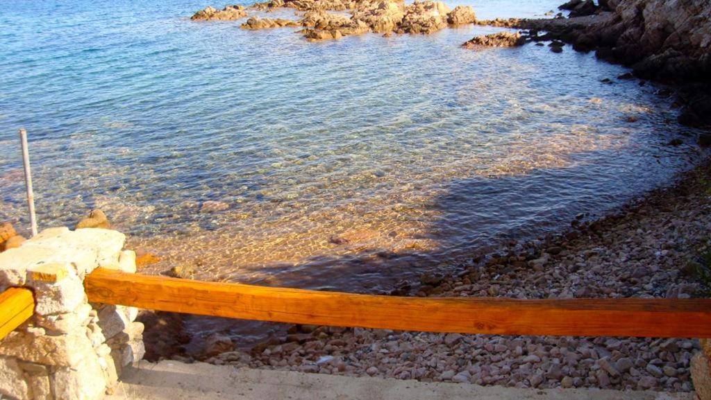 Casa Mughetto R5055 Seafront, Private Sea Access, Swimming Pool Villa La Maddalena  Exterior photo