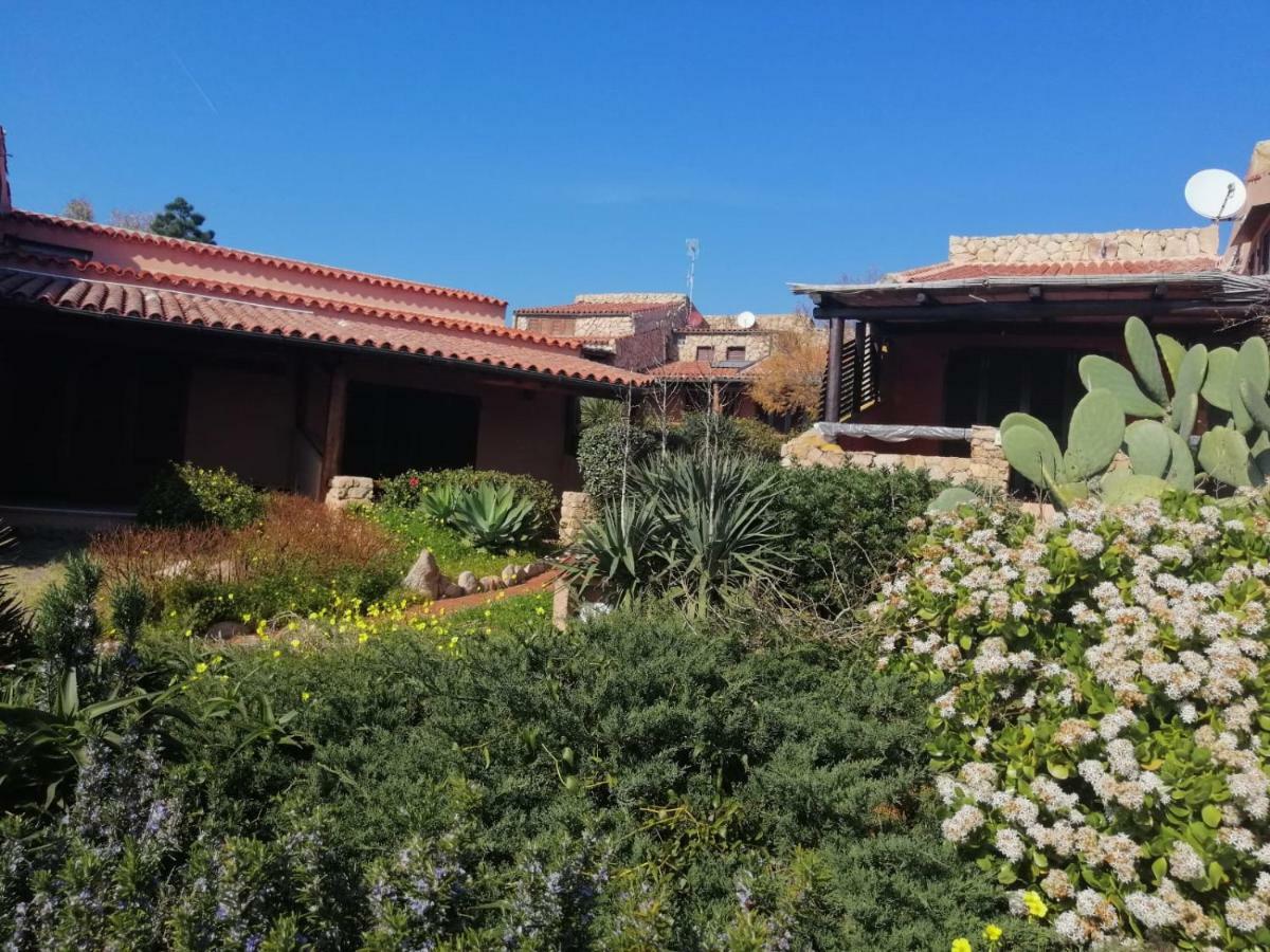 Casa Mughetto R5055 Seafront, Private Sea Access, Swimming Pool Villa La Maddalena  Exterior photo